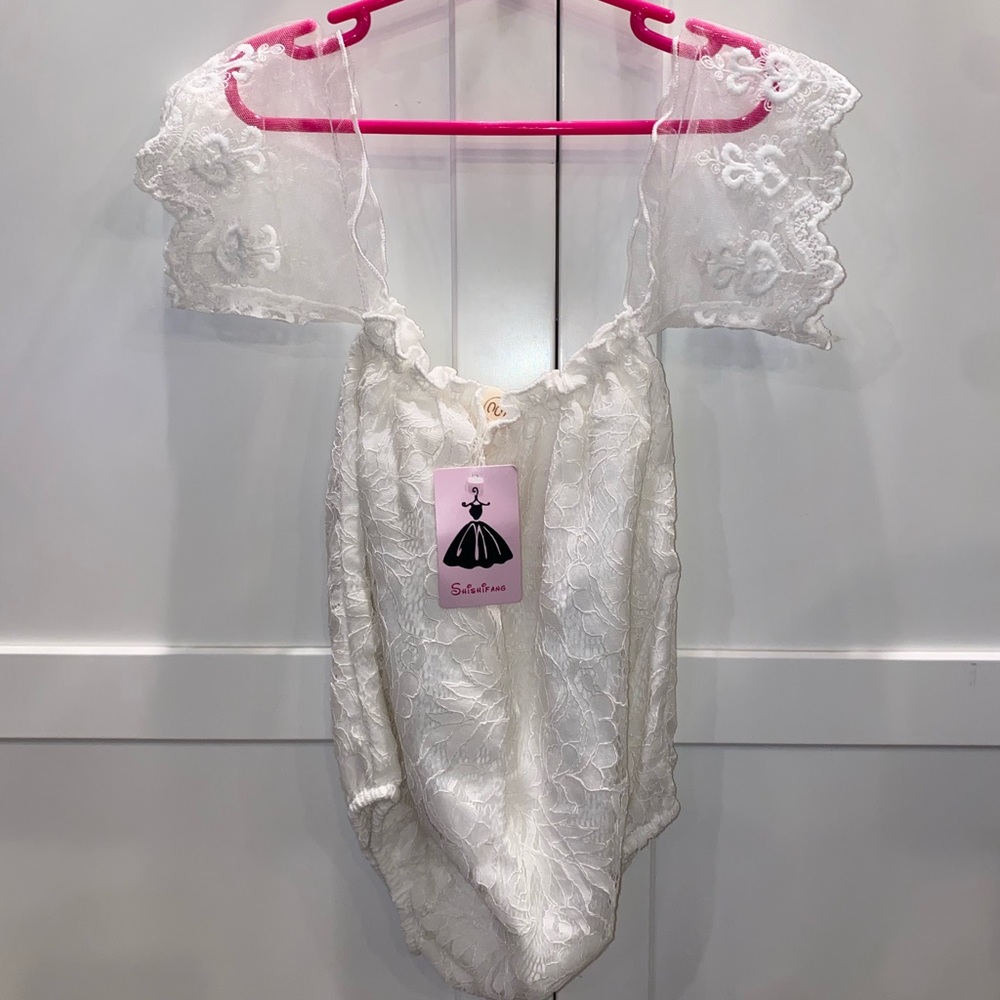 NWT white lace dress 12-18mo